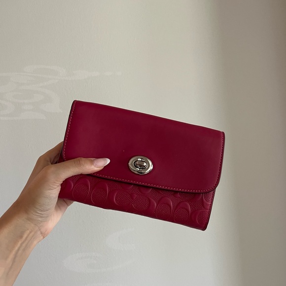 Coach Shoulder Bag Clutch - Picture 1 of 7